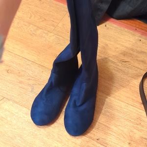 Woman knee high boots blue